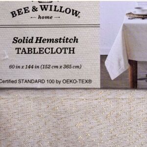 Holiday Tablecloth VARIOUS SIZES IN Vanilla ICE GOLD GORGEOUS